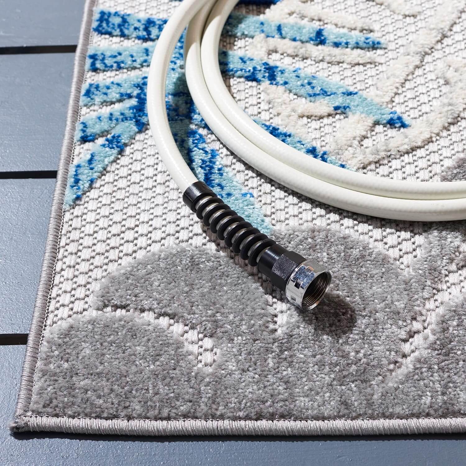 SAFAVIEH Cabana Washable Rug