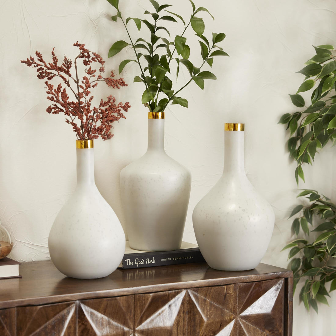 Elegant White Glass Vase Set with Gold Rim - 3 Piece Glam Decor for Your Home